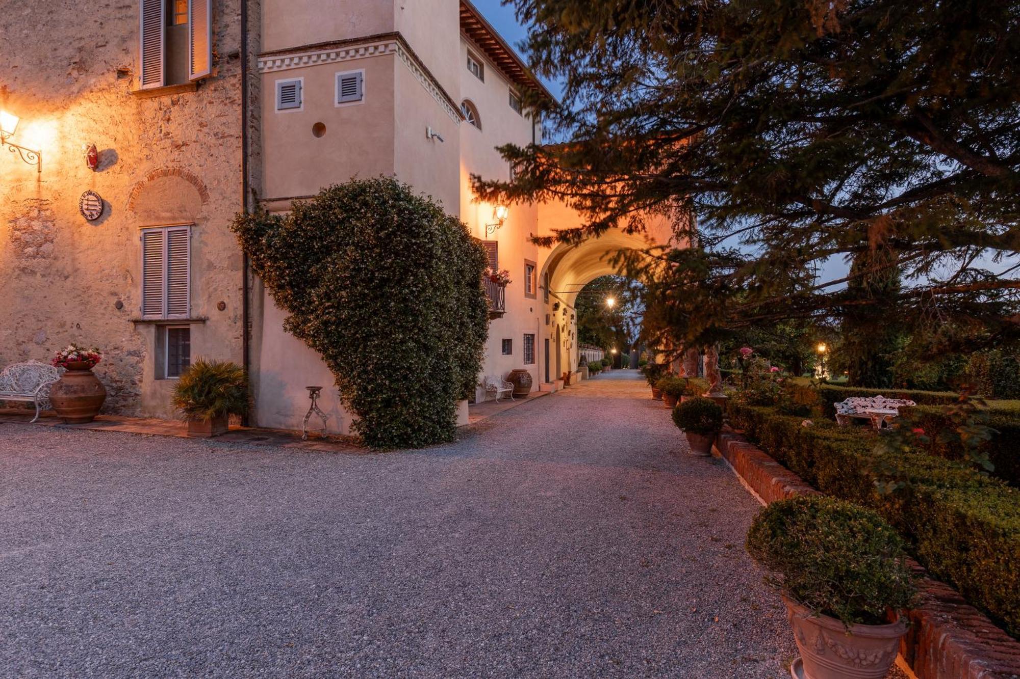 Villa Scorzi - Relais De Charme (Adults Only) Calci Buitenkant foto